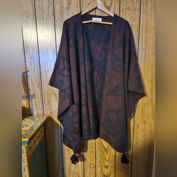 CLEOBELLA Sevigny Caplet Shawl Pancho - One Size - Picture 4 of 8